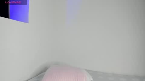 Snapshot of tom_walton chatting on March 5, 2025, 8:32 pm tom online show from March 5, 2025, 8:32 pm