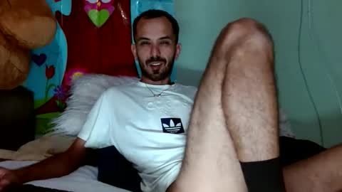 tomas gerauld. make me happy with 10000 tokens online show from February 18, 2026, 2:07 am