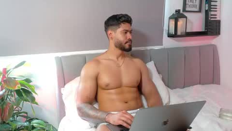 Tomas Ferrer online show from June 7, 2026, 8:12 pm