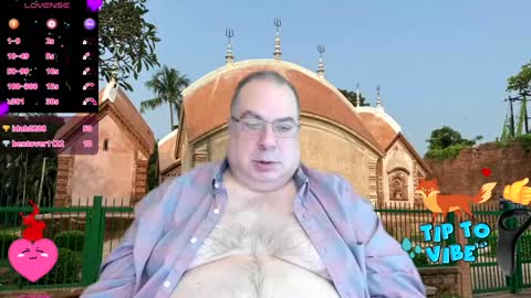Tomaz62a online show from January 8, 2025, 9:01 pm