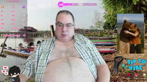 Snapshot of tomaz62a chatting on October 4, 2025, 8:29 pm Tomaz62a online show from October 4, 2025, 8:29 pm