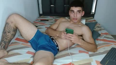 tomaz_18 online show from February 25, 2026, 1:04 am