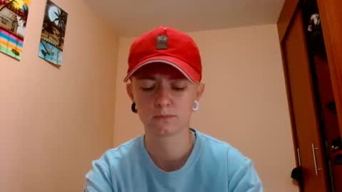 Blue online show from July 28, 2026, 7:39 pm