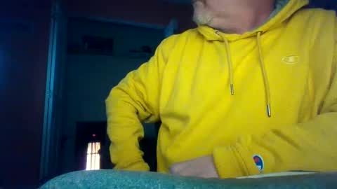 Snapshot of tomcat4848 chatting on February 5, 2025, 11:44 am tomcat4848 online show from February 5, 2025, 11:44 am