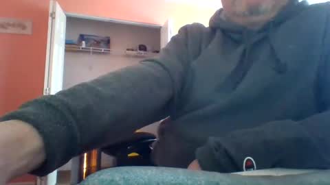 Snapshot of tomcat4848 chatting on February 8, 2025, 4:14 pm tomcat4848 online show from February 8, 2025, 4:14 pm