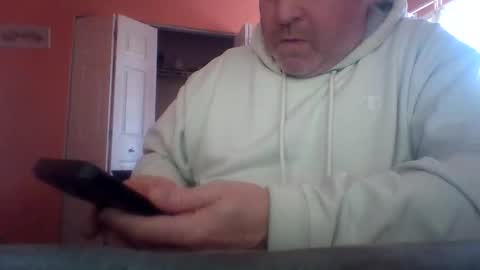 tomcat4848 online show from April 24, 2026, 5:59 pm