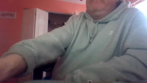 Snapshot of tomcat4848 chatting on May 1, 2026, 8:02 pm tomcat4848 online show from May 1, 2026, 8:02 pm