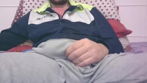 Snapshot of tommaso9046 chatting on January 7, 2025, 6:03 pm tommaso9046 online show from January 7, 2025, 6:03 pm