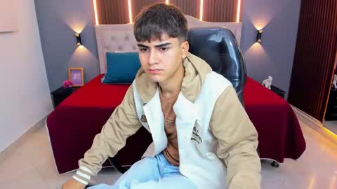 Tommy  online show from February 11, 2026, 3:33 am