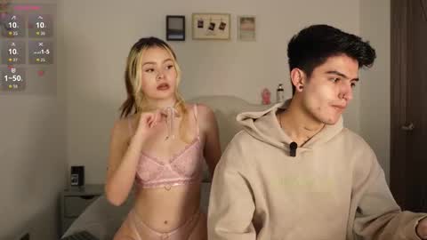 Snapshot of tommy_and_sophie chatting on September 25, 2025, 5:27 pm tommy and sophie online show from September 25, 2025, 5:27 pm