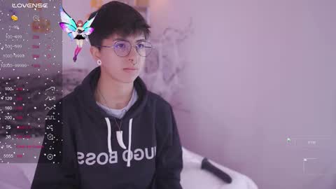 Snapshot of tommy_blue1 chatting on October 30, 2025, 7:58 pm Blue online show from October 30, 2025, 7:58 pm