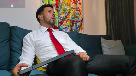 tommy_raym0ndg online show from November 25, 2025, 8:53 pm