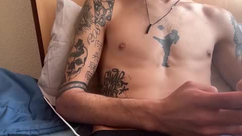 TOMMYDESIREX online show from April 29, 2026, 1:04 pm