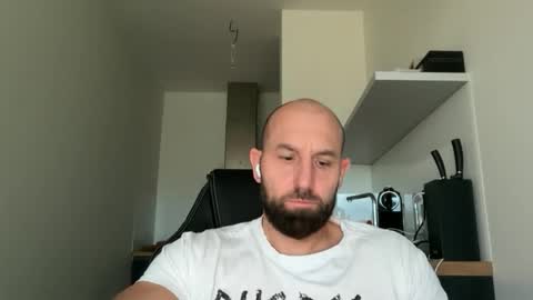 Thomas Fit online show from October 5, 2025, 4:05 pm