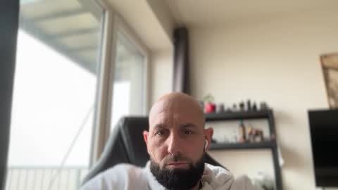 Snapshot of tommyx01 chatting on March 4, 2026, 9:59 am Thomas Fit online show from March 4, 2026, 9:59 am