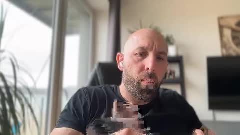 Snapshot of tommyx01 chatting on March 12, 2026, 9:59 am Thomas Fit online show from March 12, 2026, 9:59 am