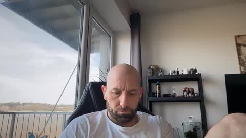 Snapshot of tommyx01 chatting on March 16, 2026, 8:18 am Thomas Fit online show from March 16, 2026, 8:18 am