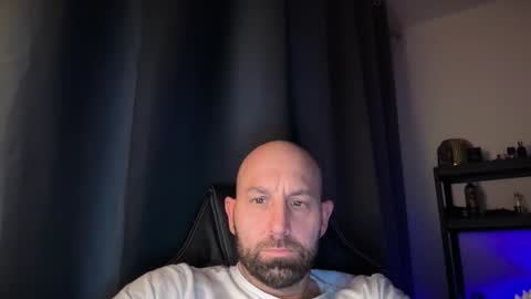 Snapshot of tommyx01 chatting on March 16, 2026, 8:46 pm Thomas Fit online show from March 16, 2026, 8:46 pm