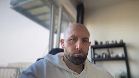 Snapshot of tommyx01 chatting on March 23, 2026, 9:24 am Thomas Fit online show from March 23, 2026, 9:24 am