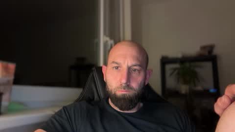 Thomas Fit online show from May 14, 2026, 10:05 pm