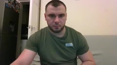 tommyy19901 online show from February 19, 2025, 7:05 pm