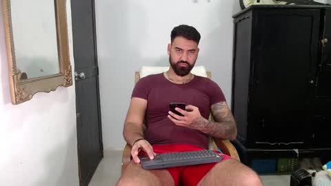 Snapshot of tomy_johnson2 chatting on December 30, 2024, 11:06 pm Tomas jhonson online show from December 30, 2024, 11:06 pm