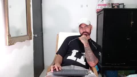 Snapshot of tomy_johnson2 chatting on January 25, 2025, 10:39 pm Tomas jhonson online show from January 25, 2025, 10:39 pm