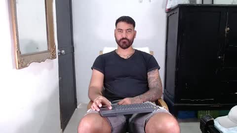 Snapshot of tomy_johnson2 chatting on January 29, 2025, 5:45 pm Tomas jhonson online show from January 29, 2025, 5:45 pm