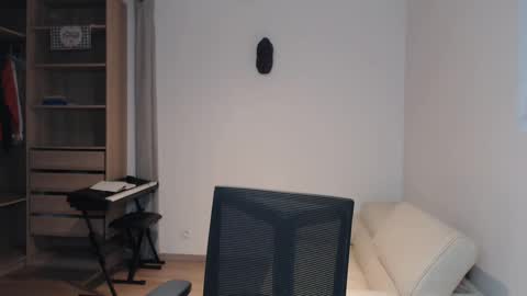 tomyhartman online show from December 2, 2024, 4:53 pm