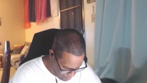 Antonio online show from February 25, 2026, 2:21 am