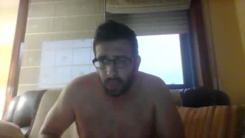 toni640128 online show from September 28, 2025, 6:19 am