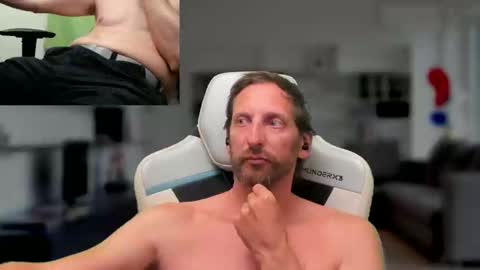 Snapshot of tontin69 chatting on January 17, 2025, 1:36 am tontin69 online show from January 17, 2025, 1:36 am