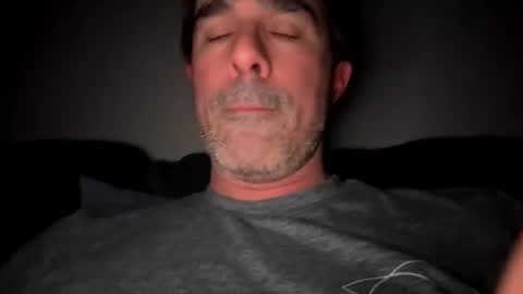 Snapshot of tony336699 chatting on March 19, 2026, 5:33 am tony336699 online show from March 19, 2026, 5:33 am