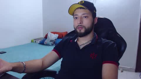 Snapshot of tony__ribas chatting on February 9, 2026, 10:47 pm Tony Ribas. online show from February 9, 2026, 10:47 pm