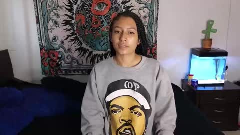 Snapshot of tony_and_sophia chatting on March 3, 2026, 12:00 pm Sophia Tony online show from March 3, 2026, 12:00 pm