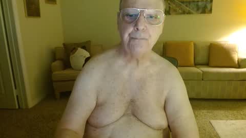 tonysview12000 online show from March 3, 2026, 1:23 am