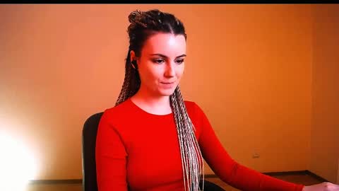 Snapshot of too_beautiful chatting on April 7, 2026, 5:35 pm Elizabeth online show from April 7, 2026, 5:35 pm