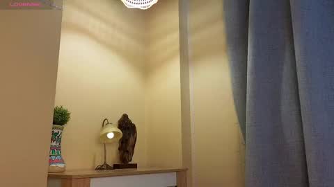 Hey hey Im Megan Pvt open. Im very glad to see you here online show from March 6, 2025, 6:19 am