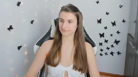 Snapshot of tooboringgirl chatting on March 12, 2025, 2:34 pm Alisson online show from March 12, 2025, 2:34 pm