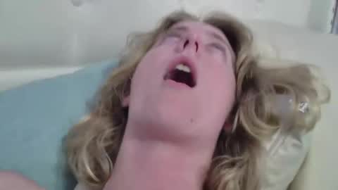 toofreakyforu online show from April 11, 2026, 7:45 am