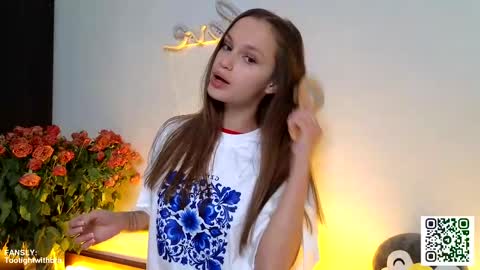 Snapshot of tootightwithbra chatting on February 18, 2025, 4:37 am Kira online show from February 18, 2025, 4:37 am