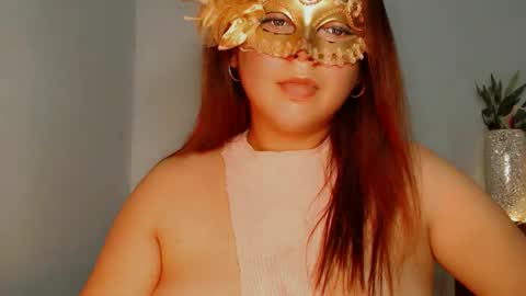 Queen LILY online show from January 7, 2025, 12:09 pm