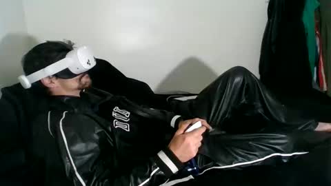 SagMeOreduceMe online show from June 9, 2026, 8:04 am