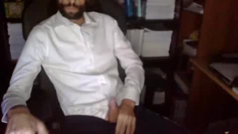 Snapshot of topg84 chatting on September 25, 2025, 5:16 pm Topg84 online show from September 25, 2025, 5:16 pm