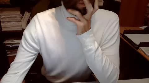 Snapshot of topg84 chatting on September 26, 2025, 4:33 pm Topg84 online show from September 26, 2025, 4:33 pm