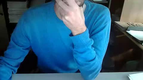 Snapshot of topg84 chatting on October 11, 2025, 2:59 pm Topg84 online show from October 11, 2025, 2:59 pm