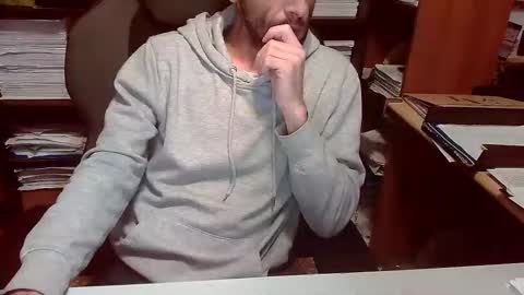 Snapshot of topg84 chatting on October 13, 2025, 5:13 pm Topg84 online show from October 13, 2025, 5:13 pm