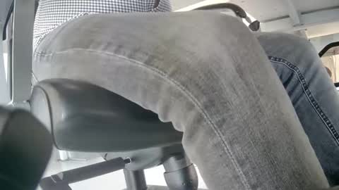 toponipi10 online show from September 27, 2025, 7:24 am