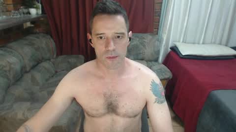 toptobottom4u online show from April 7, 2026, 1:50 am