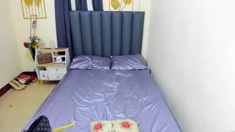 toptranshannah online show from February 27, 2026, 4:40 pm